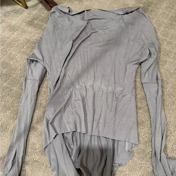 Joah Brown Off-the-Shoulder Gray Sweater - Picture 2 of 3